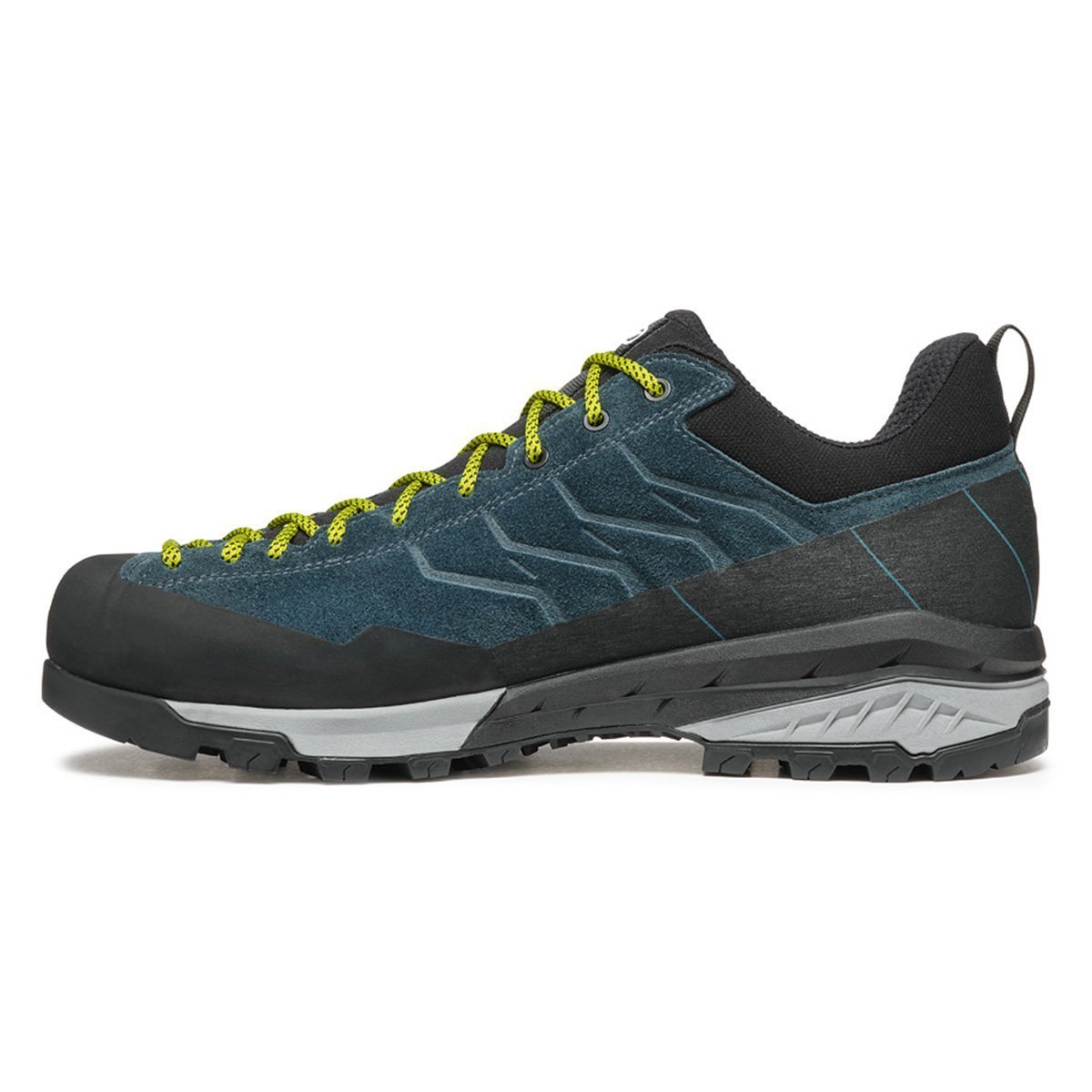 Scarpa Mescalito TRK Low Gore-Tex Men's Outdoor Shoes